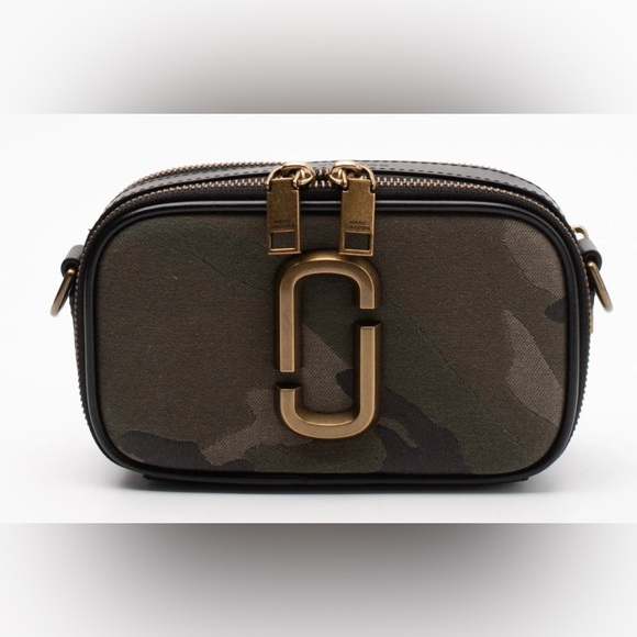 Marc Jacobs Handbags - MARC JACOBS The Camo Jacquard Snapshot w/ replacement crossbody strap EUC